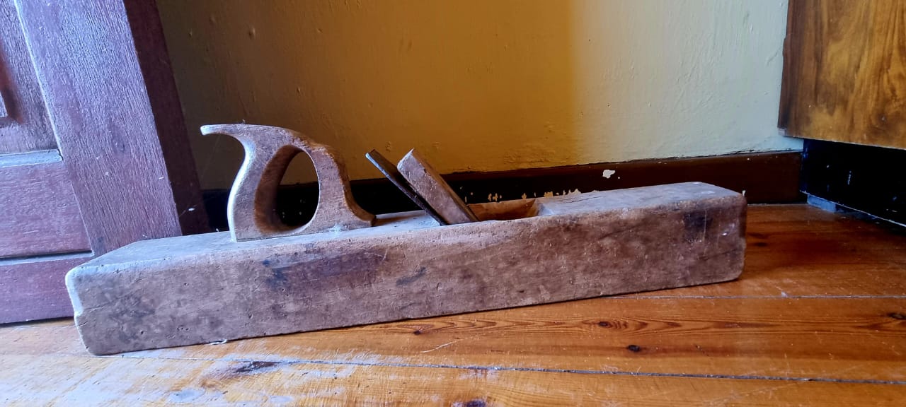 Antique Wood Plane (Skaaf)